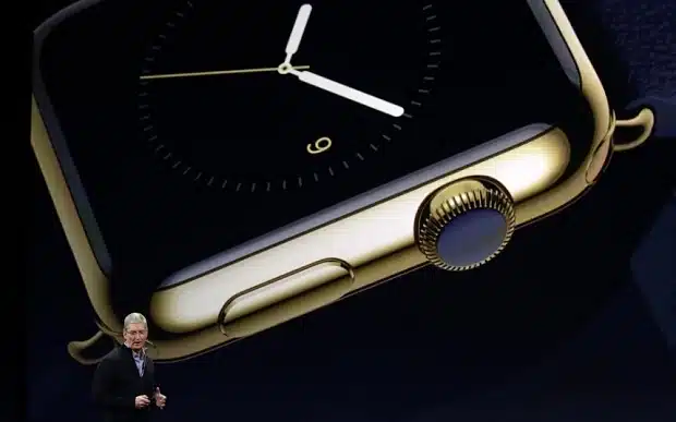 Apple Watch Tim Cook