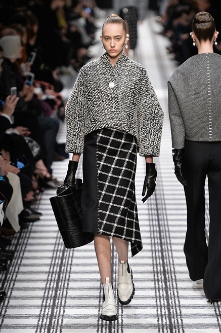 Balenciaga collezione autunno inverno 2015-2016 006