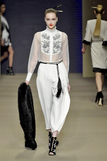 Elisabetta Franchi collezione autunno inverno 2015-16  0031