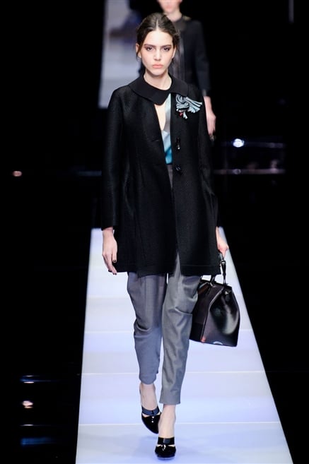 Giorgio Armani collezione donna inverno 2015 007