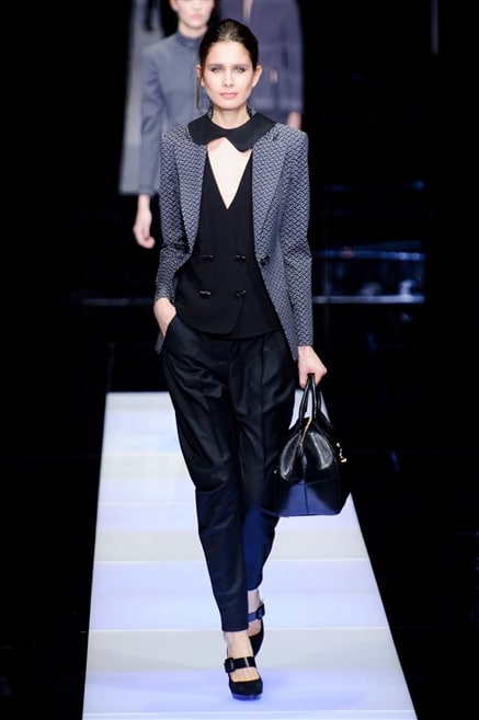 Giorgio Armani collezione donna inverno 2015 0010
