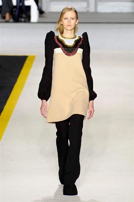 Giambattista Valli sfilata autunno inverno 2015-2016 001