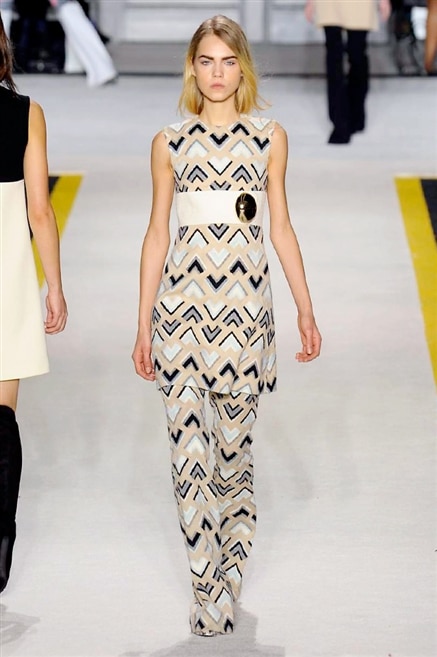 Giambattista Valli sfilata autunno inverno 2015-2016  007
