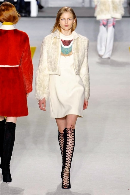 Giambattista Valli sfilata autunno inverno 2015-2016  009