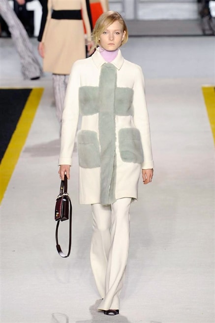 Giambattista Valli sfilata autunno inverno 2015-2016  0016