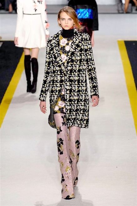 Giambattista Valli sfilata autunno inverno 2015-2016  0036