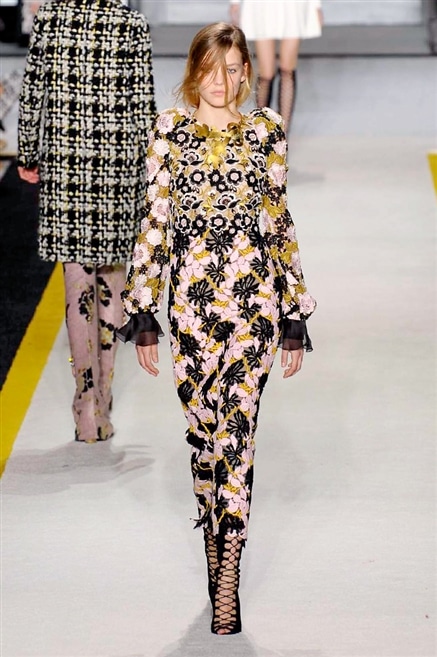 Giambattista Valli sfilata autunno inverno 2015-2016  0039