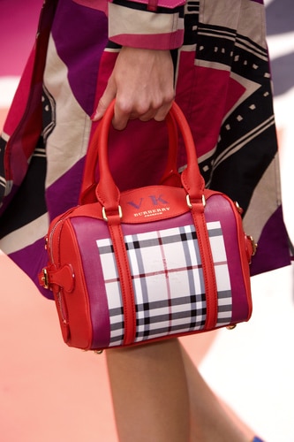 Burberry bag S15 043
