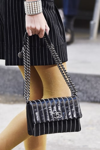 Chanel bag S15 038