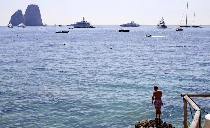 MARE ITALIA DIVIETI BALNEAZIONE