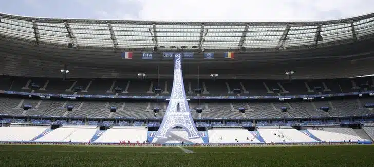 Parigi europei calcio