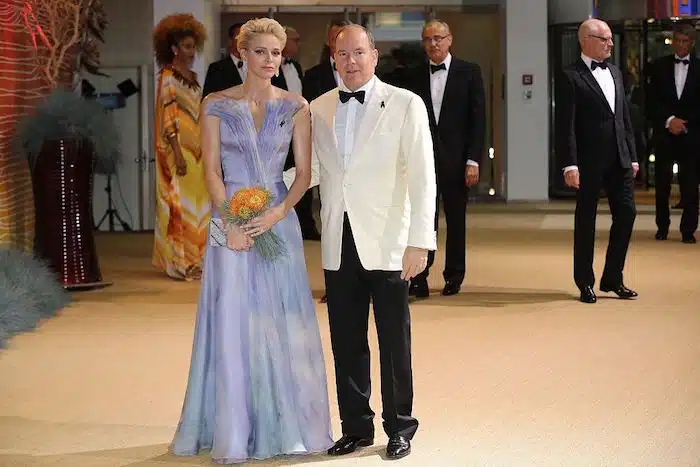 Charlene-Alberto-Monaco-ballo-Croce-Rossa-