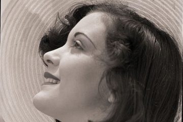 viso donna anni 1950