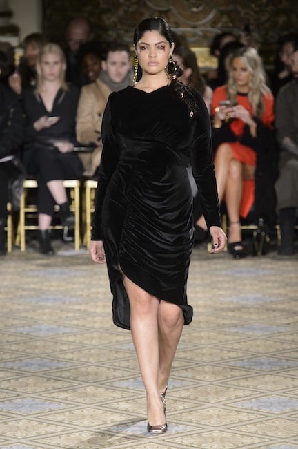 Christian Siriano abito cerimonia inverno taglieforti