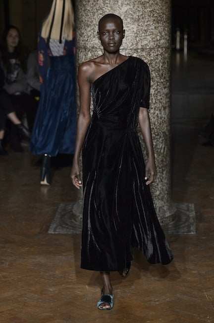 Emilia Wickstead vestito nero inverno 2017 2018