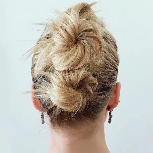 acconciature raccolte corte