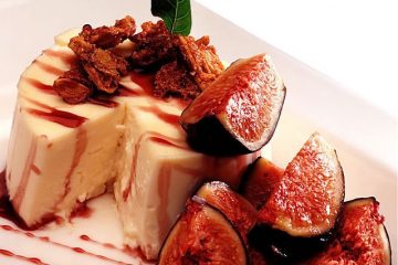 Cheesecake senza cottura ricetta con fichi