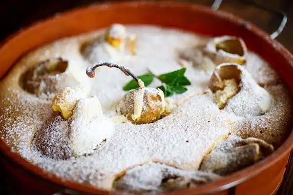 torta con pere natalizia