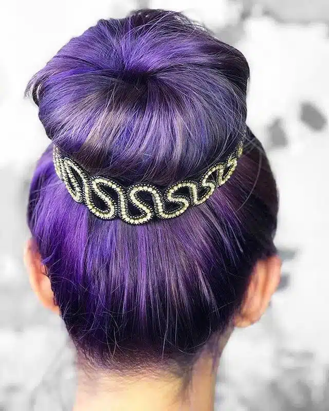 cignon-sposa-capelli-colorati-coroncina