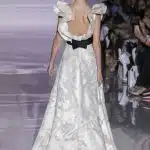 abito da sposa scollato Jesus Peiro 2019