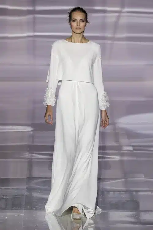 Jesus Peiro sposa 2019 abito maniche lunghe