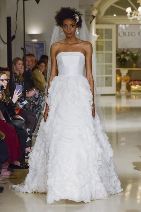 Oleg Cassini sposa estate 2019