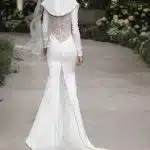 Abito sposa con cappuccio pronovias 2019
