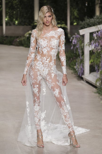 Pronovias 2019 055