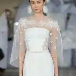 Mira Zwillinger abito con mantella in tulle