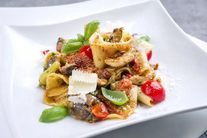 pappardelle funghi e cozze ricetta