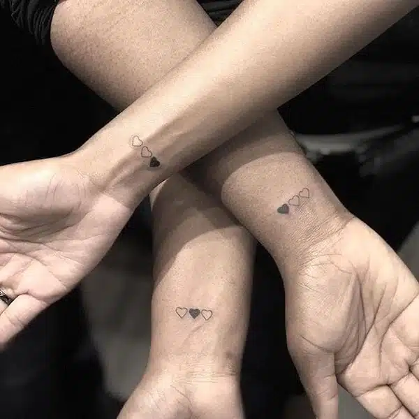 tatuaggi polso fratelli