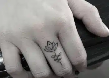 tatuaggi sulle dita