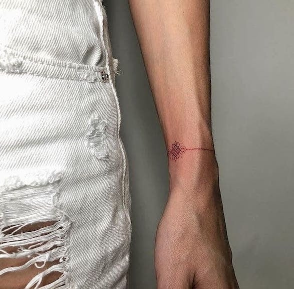 Tatuaggi Piccoli 45 Idee Originali Scritte Simboli Disegni Uomo E Donna