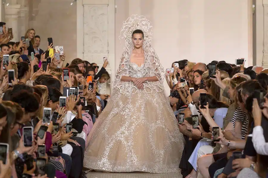 Elie-Saab-sposa-alta-moda-inverno-2018-2019.