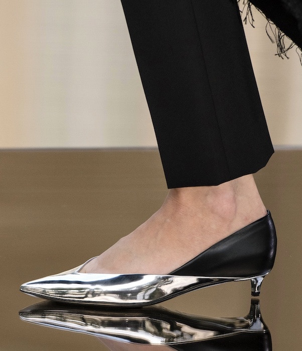 Givenchy-scarpe-tacco-basso-inverno-2018-2019.