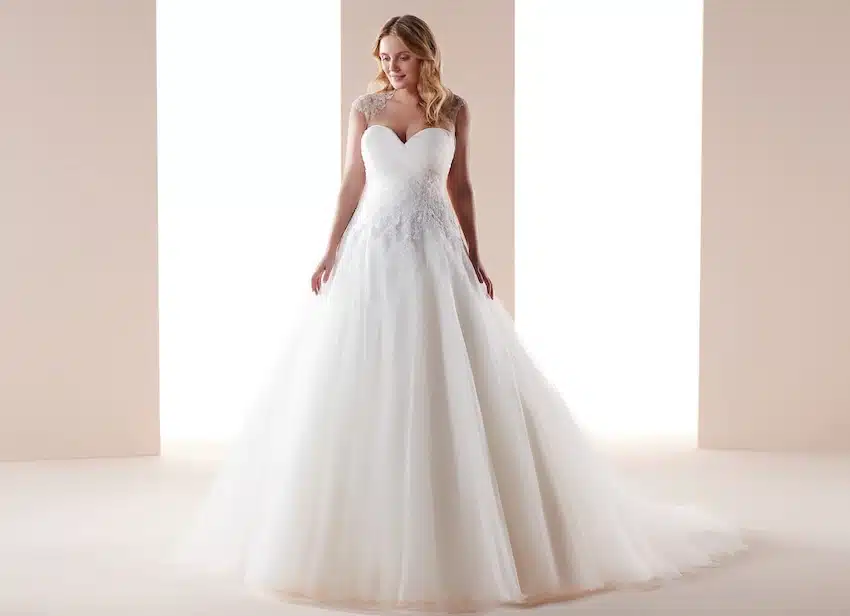 abiti da sposa nicole curvy 2019