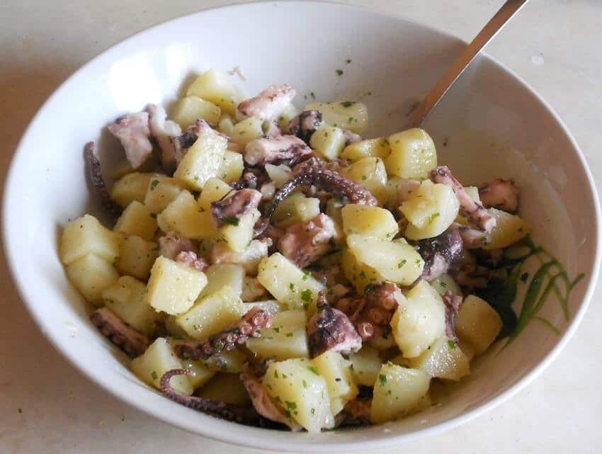 Polpo con patate ricetta