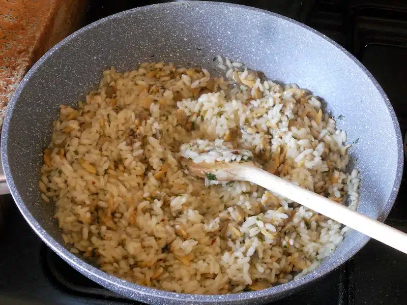 Risotto e vongole al fumetto di pesce