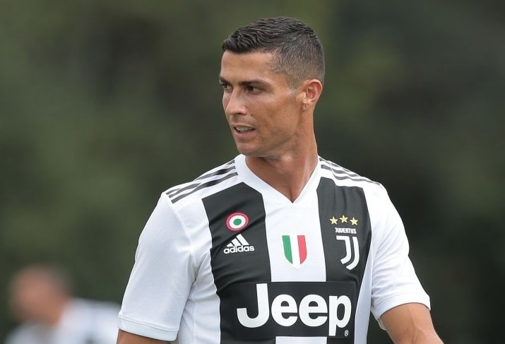 Ronaldo taglio di capelli