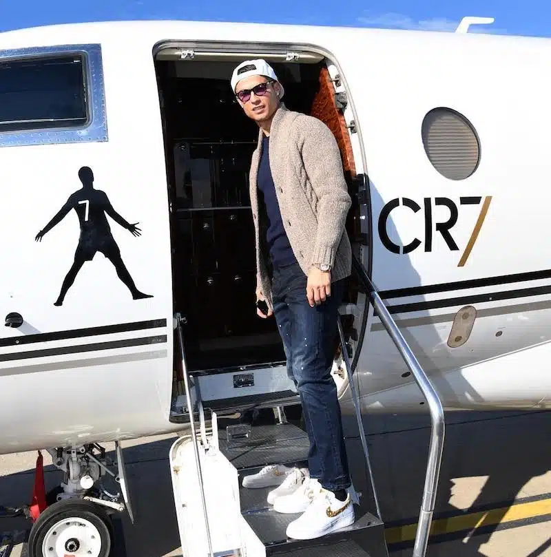 ronaldo aereo privato