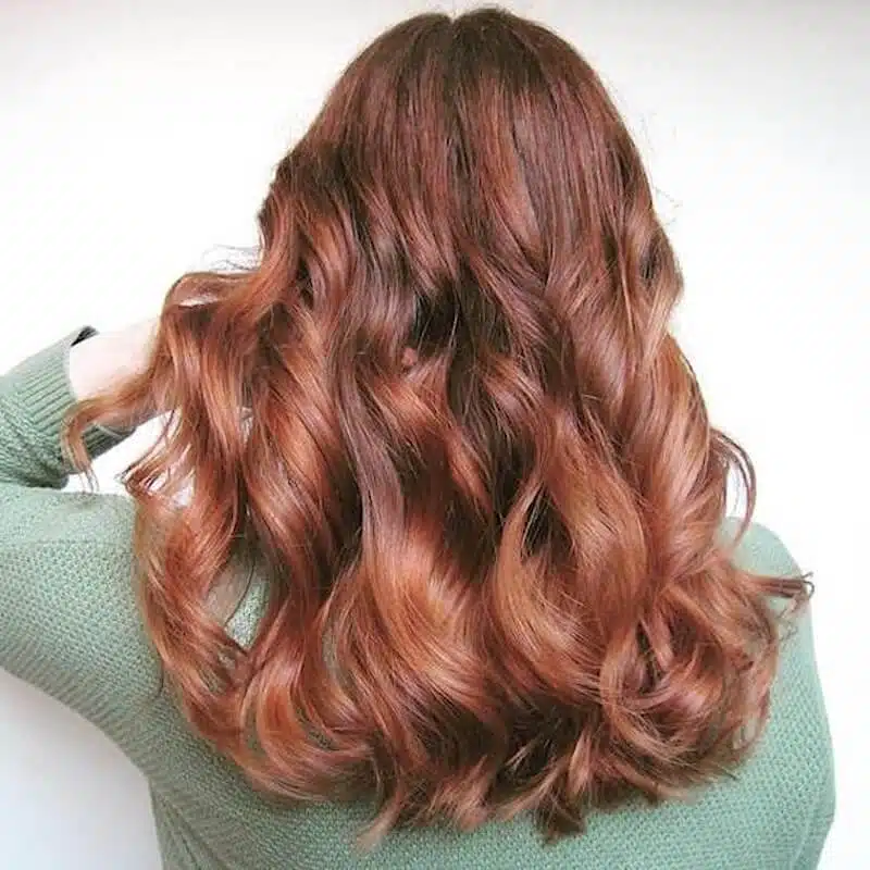 Capelli lunghi ondulati inverno 2019 