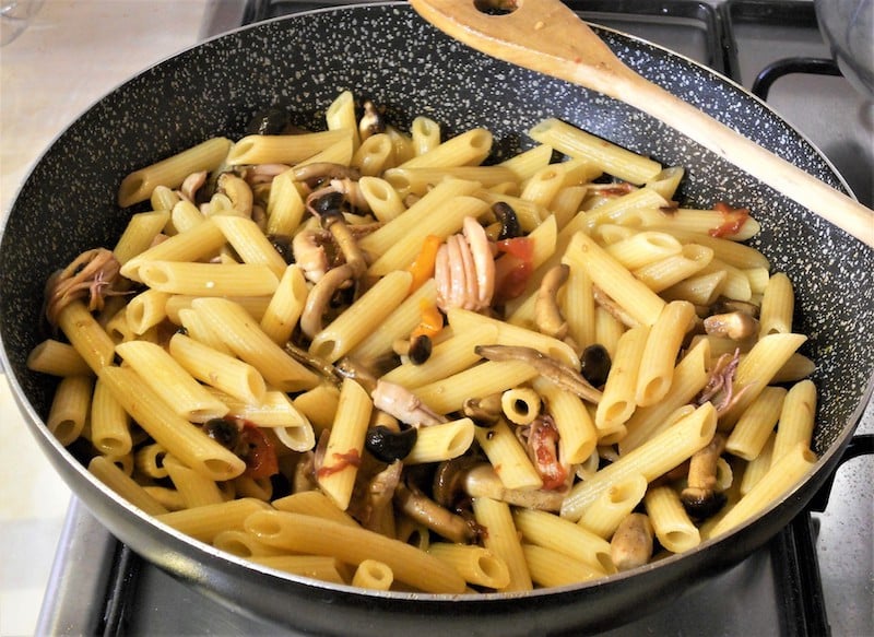 Pasta ai funghi pioppini