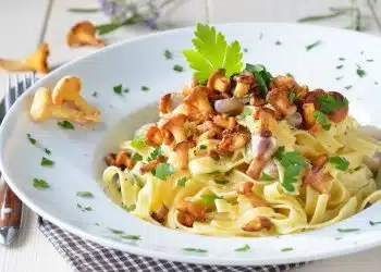 Tagliatelle con finferli