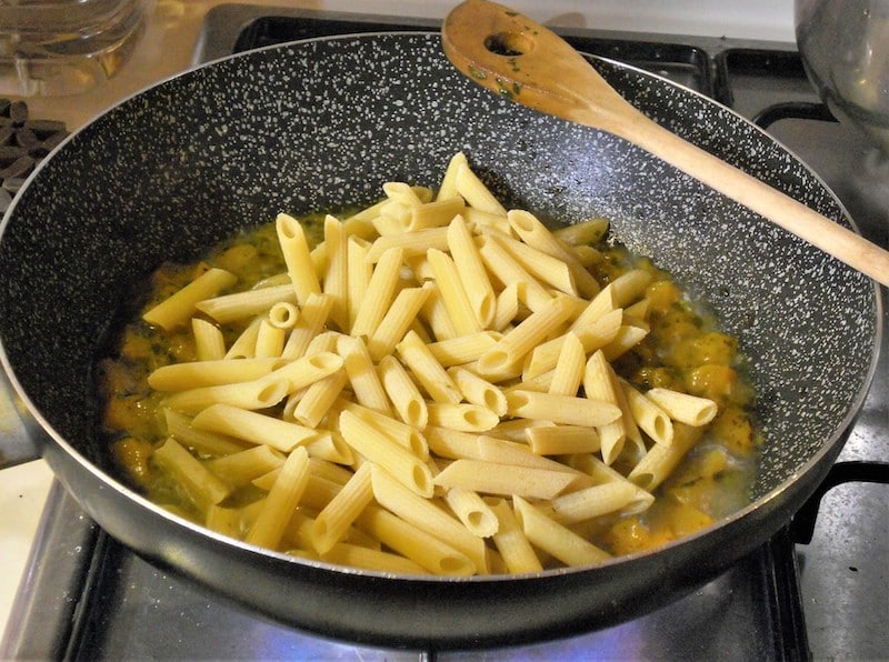 Pasta e zucca alla napoletana 3