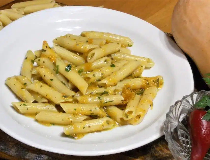 Pasta e zucca alla napoletana 6
