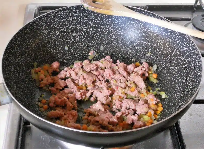 Pasta funghi e salsiccia 1