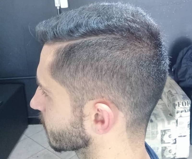 Capelli uomo 2019 con la riga