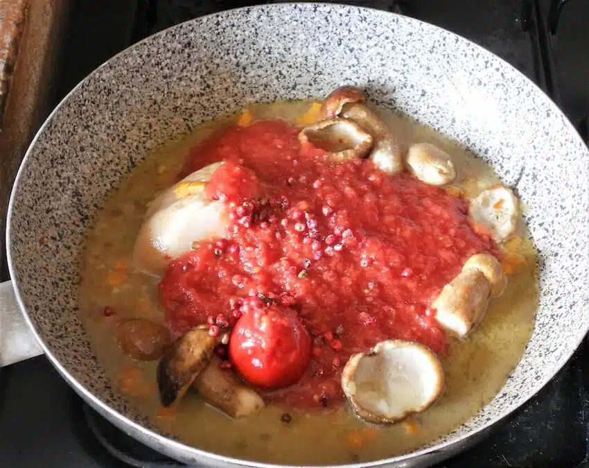 Polenta con funghi porcini al pomodoro 3