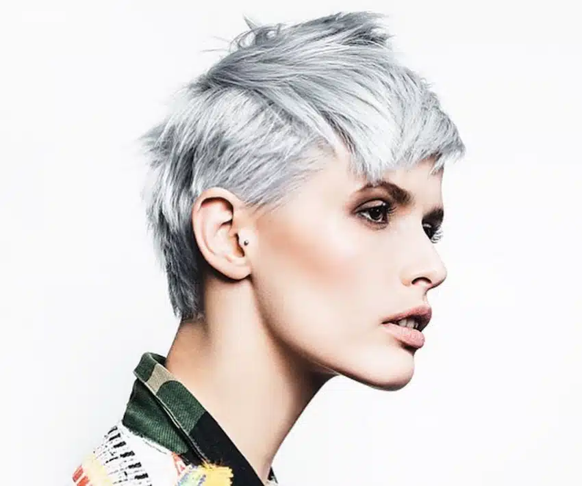 trucco capelli grigi corti 2019