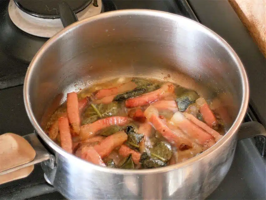 Casoncelli alla bergamasca sugo